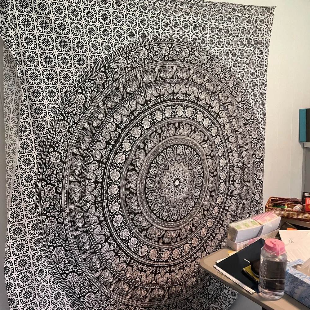 Canvas tapestry ~ black & white